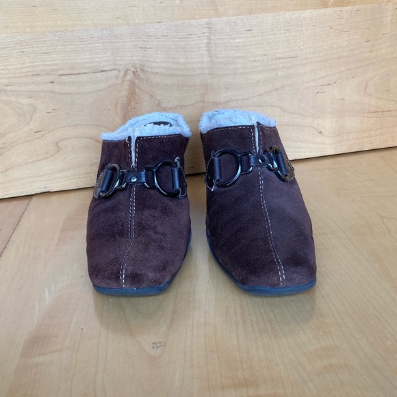 AEROSOLES Suede Slide Fur Bootie size 7 - Picture 7 of 13